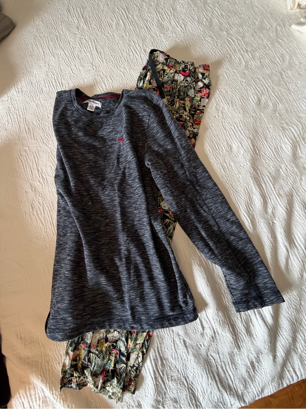 Tommy Bahama Mens Dark Gray Long-Sleeve Shirt with Tropical Cocktail Print Pants